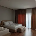Hotel Arvi Boutique *